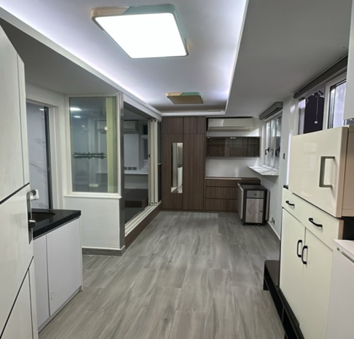 北角 建業大廈 罕見大平台