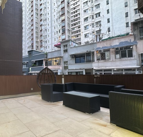 北角 建業大廈 罕見大平台