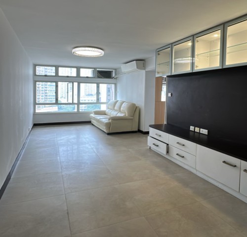 鑽石山 鳳鑽苑 交通方便