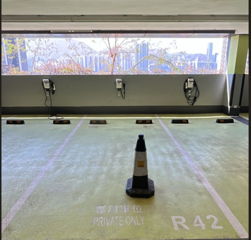 油塘 曦臺 罕見車位放售